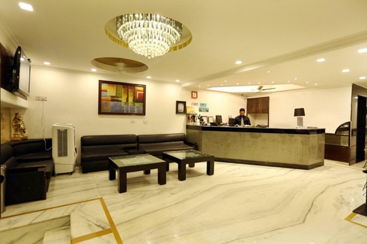 Hotel Star By Star Group- Near Delhi Airport New Delhi Ngoại thất bức ảnh